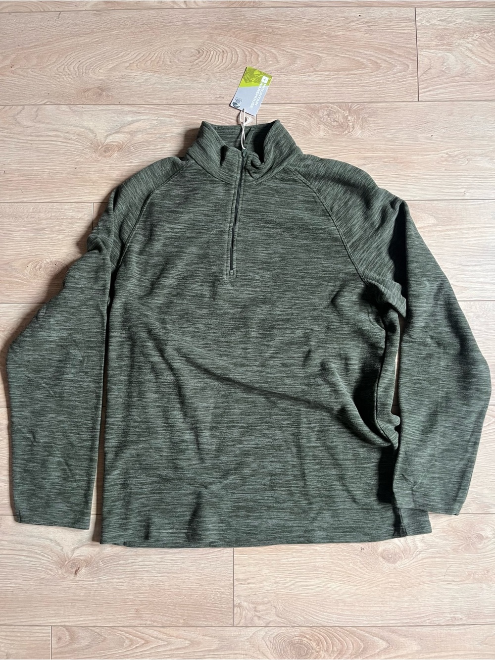 Mountain Hardware Fleece Heathered Olive Green Quarter-Zip Pullover